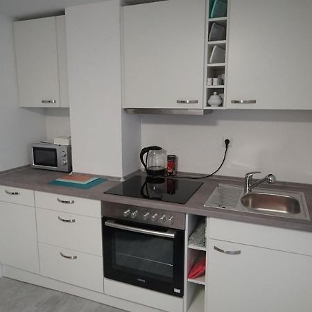 Neue Und Zentral Gelegene Wohnung In Щутгарт Екстериор снимка